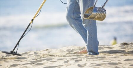 What Is the Difference Between a Gold Detector and a Treasure Detector?