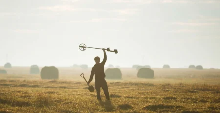 What Are Gold Metal Detectors Used For?